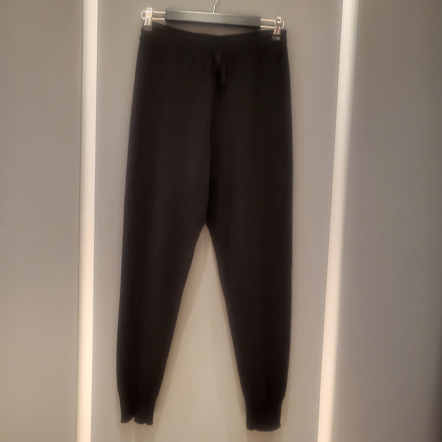 Saks Fifth Avenue Cashmere str M