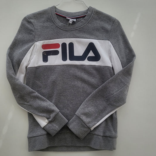 Fila str 10 år