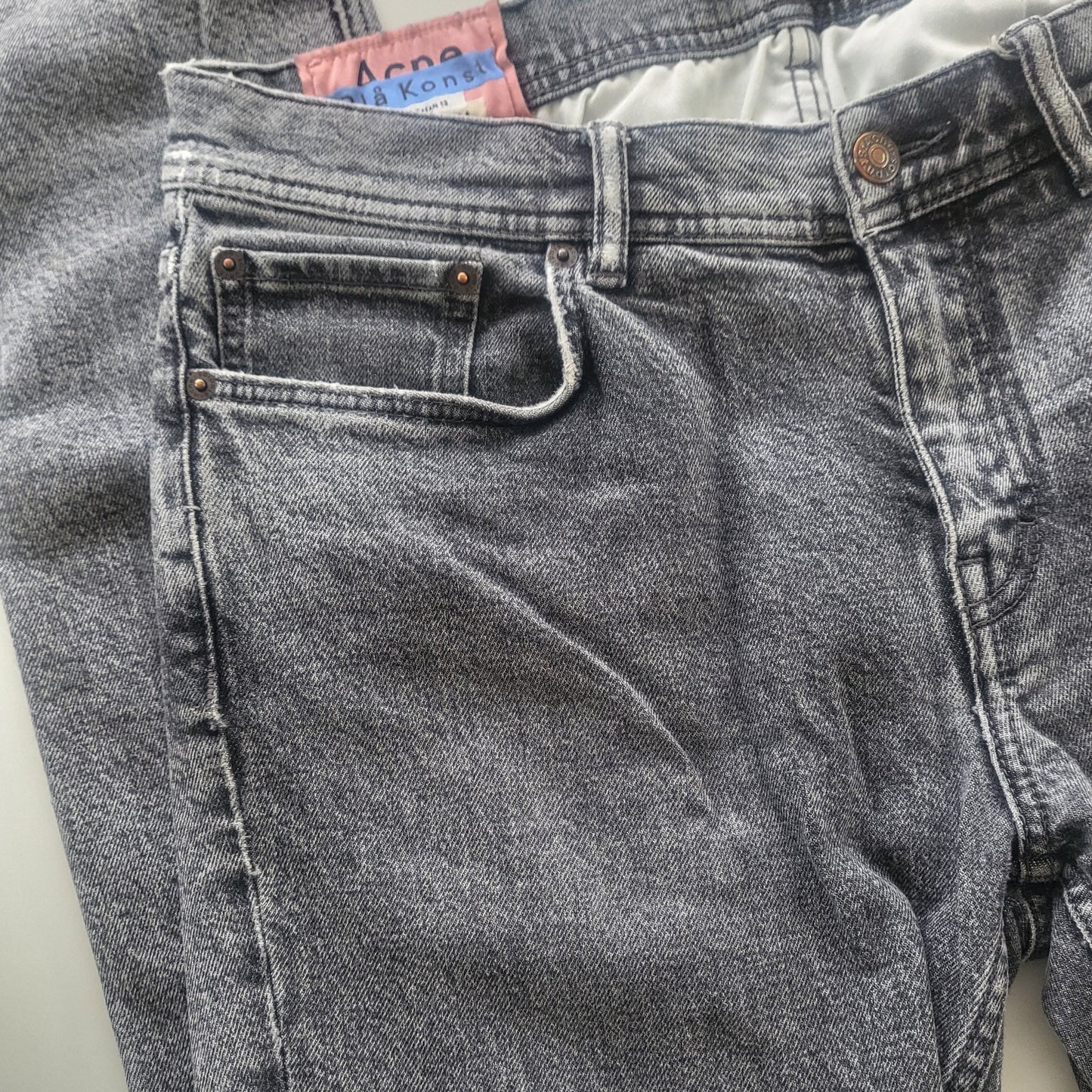 Acne Studios str 32/32