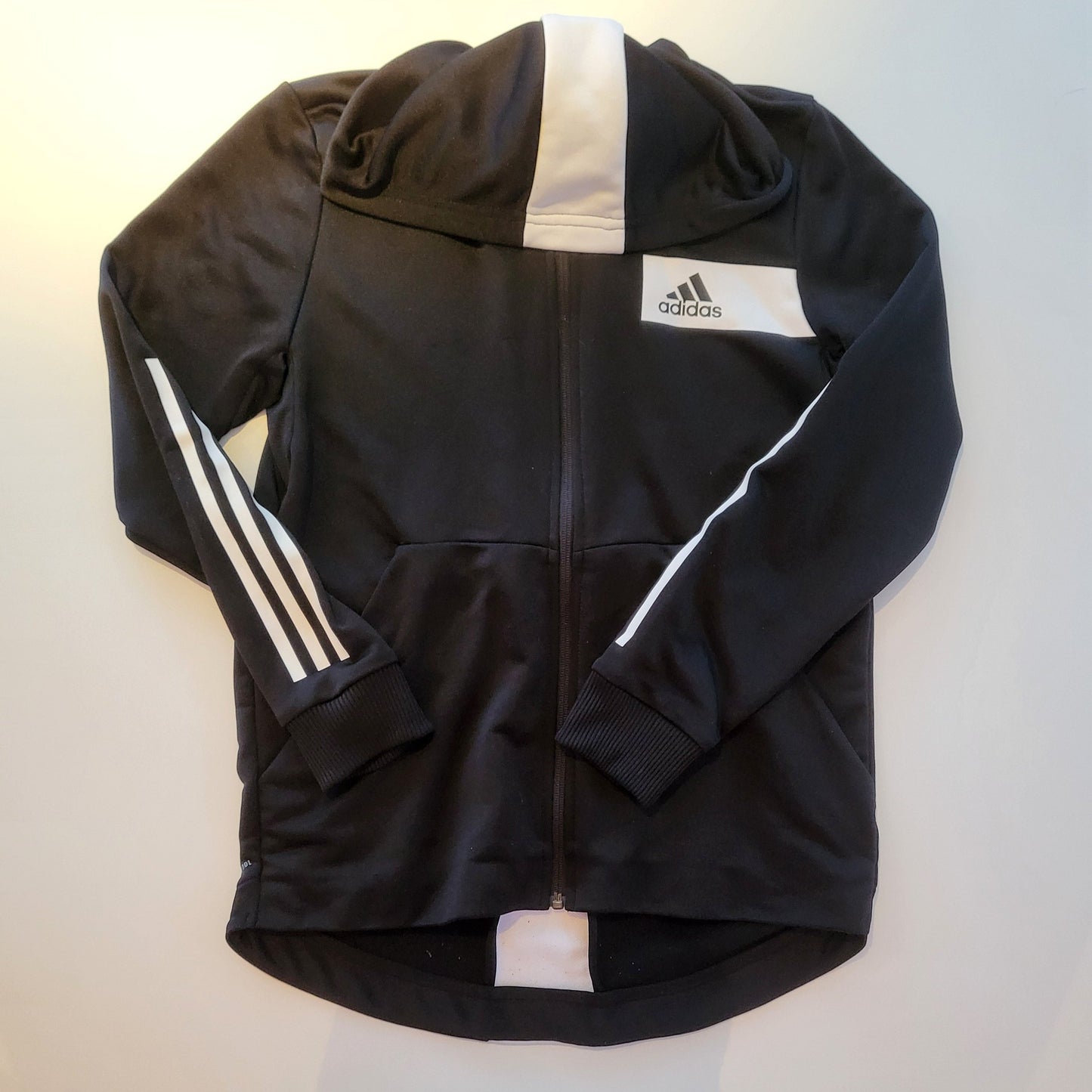 Adidas str 13-14 år